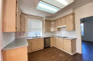 13606 Midfield Glen Ct, Houston, TX 77059 - Photo 11