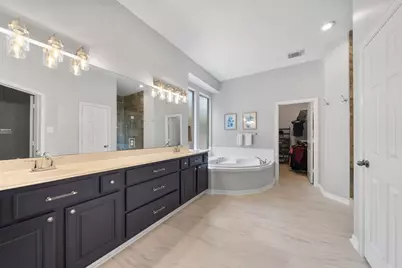 14718 Ramblebrook, Humble, TX 77396 - Photo 13
