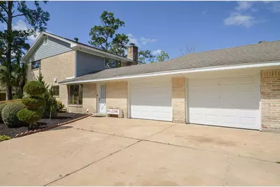 2711 Williamsburg Drive, Dickinson, TX 77539 - Photo 5