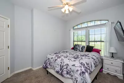 318 Sunrise Blvd, Angleton, TX 77515 - Photo 19