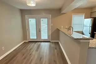 3901 Woodchase Dr, Houston, TX 77042 - Photo 7