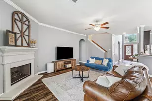 13711 McKinney Creek Ln, Houston, TX 77044 - Photo 7