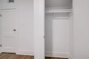 605 Bomar St, Houston, TX 77006 - Photo 21