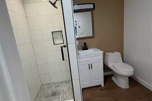 1206 Stonecrest Dr, Houston, TX 77018 - Photo 9