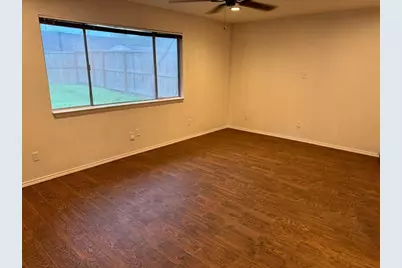 16818 Nina Drive, Friendswood, TX 77546 - Photo 9
