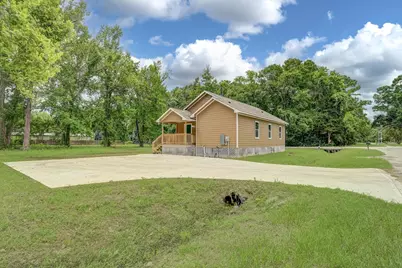 517 E Linney Street, Dayton, TX 77535 - Photo 37