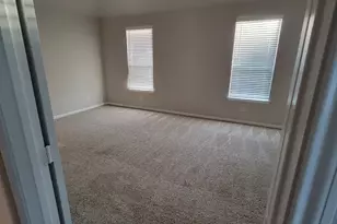 18207 Bayonne Channel Ct, Houston, TX 77044 - Photo 9