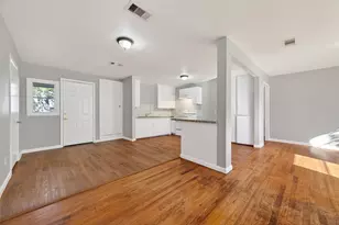 6127 Beldart St, Houston, TX 77033 - Photo 5