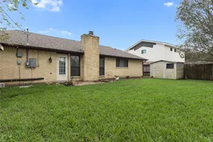 105 Sweetgum St, League City, TX 77573 - Photo 25