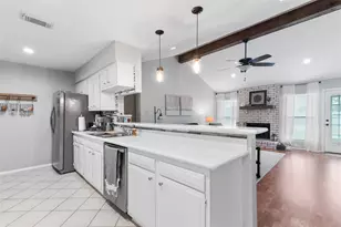 105 Sweetgum St, League City, TX 77573 - Photo 11