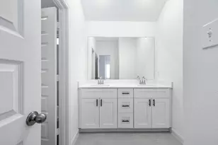 14963 Eagle Feather Dr, Houston, TX 77090 - Photo 47
