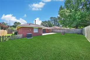 2310 Meandering Trail, Houston, TX 77339 - Photo 17