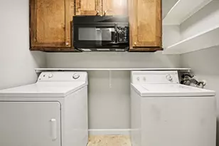 3616 Ocee St, Houston, TX 77063 - Photo 11