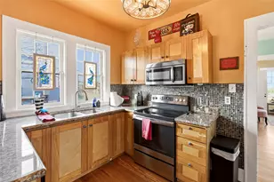 1821 25th St St, Galveston, TX 77550 - Photo 17