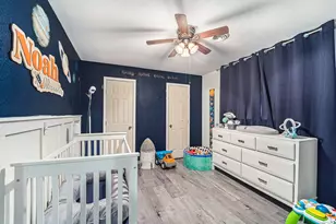 12215 Hillcroft St, Houston, TX 77035 - Photo 17