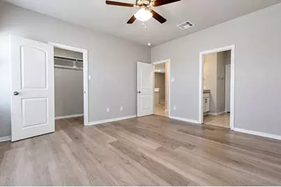 7818 Grandstand Parkway, Fulshear, TX 77441 - Photo 13
