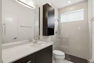 4704 Crawford St, Houston, TX 77004 - Photo 9