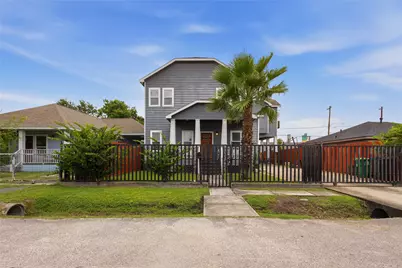 704 Vincent Street, Houston, TX 77009 - Photo 1