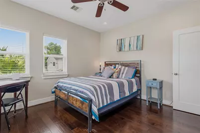 704 Vincent Street, Houston, TX 77009 - Photo 29