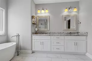 704 Vincent St, Houston, TX 77009 - Photo 11