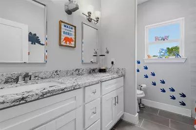 704 Vincent Street, Houston, TX 77009 - Photo 27