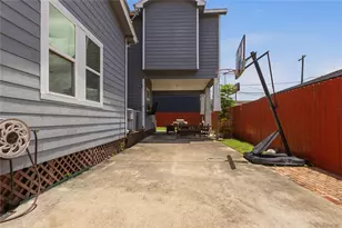 704 Vincent St, Houston, TX 77009 - Photo 37