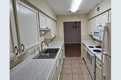 7400 Bellerive Drive #404, Houston, TX 77036 - Photo 13