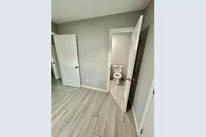 245 1/2 Tallant Street, Houston, TX 77076 - Photo 9