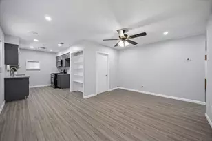 9315 Glen Shadow Dr, Houston, TX 77088 - Photo 5