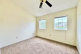 2002 Gentryside Dr, Houston, TX 77077 - Photo 15