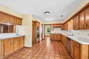 2275 Woodland Springs St, Houston, TX 77077 - Photo 13