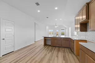 1522 Waterway Reach Dr, Dayton, TX 77535 - Photo 13