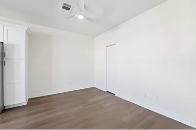 2005 Sealy Street, Galveston, TX 77550 - Photo 19