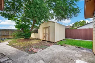 2514 Mulberry Ln, Pasadena, TX 77502 - Photo 17