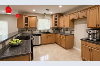 2514 Mulberry Lane, Pasadena, TX 77502 - Photo 3