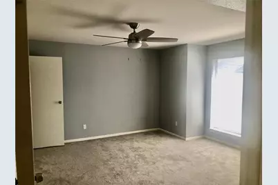 3150 Walnut Bend Lane #618, Houston, TX 77042 - Photo 5