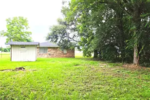 107 Cypress St, Trinity, TX 75862 - Photo 7