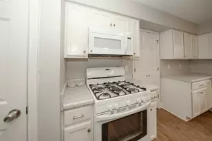 1922 Pepperwood Ln, Houston, TX 77084 - Photo 11