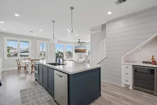 16700 Montego Way, Jamaica Beach, TX 77554 - Photo 15