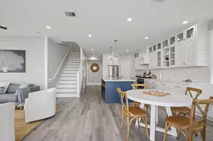 16700 Montego Way, Jamaica Beach, TX 77554 - Photo 11