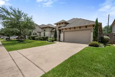 20123 Cascading Falls Boulevard, Cypress, TX 77433 - Photo 3
