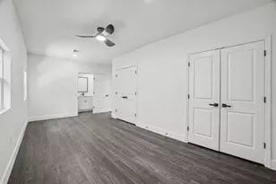 911 Wynnwood Ln, Houston, TX 77008 - Photo 19