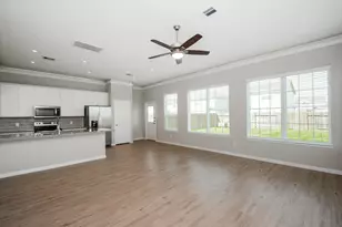 19310 Sparrow Trl, Rosharon, TX 77583 - Photo 5