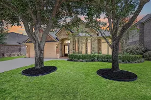 2427 Pioneer Oaks Dr, Fresno, TX 77545 - Photo 1