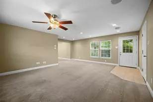 127 Marlin Ave, Galveston, TX 77550 - Photo 11