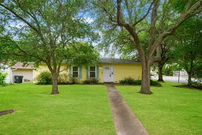 127 Marlin Avenue, Galveston, TX 77550 - Photo 27