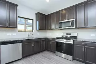 7124 Elgin St, Pearland, TX 77584 - Photo 5