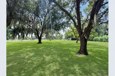 5610 County Road 823, West Columbia, TX 77486 - Photo 33