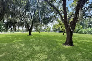 5610 County Rd 823, West Columbia, TX 77486 - Photo 33