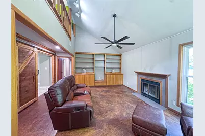 5610 County Road 823, West Columbia, TX 77486 - Photo 3